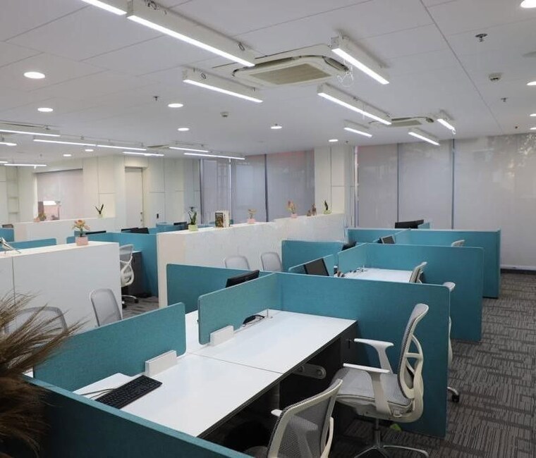Team Area, mg road Commercial Office Space 1100 Sq.Ft. In Mg Road Indore 10712834