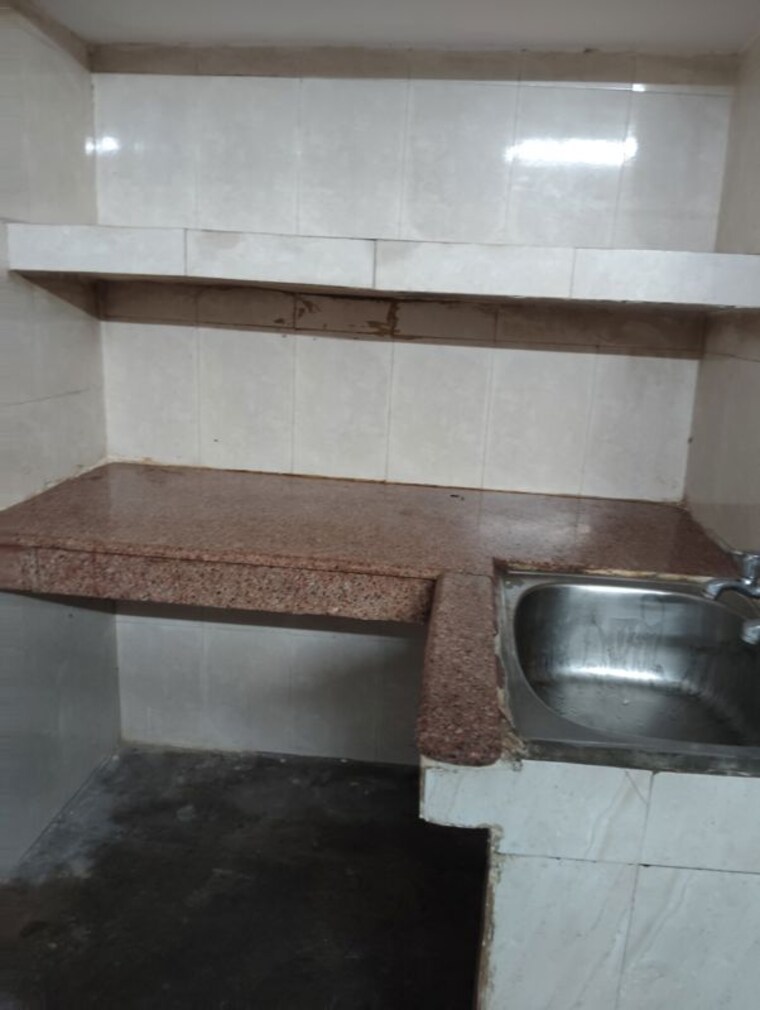 Kitchen, rwa-apartments-sector-12 1 RK 325 Sq.Ft. Independent House In Sector 12 Noida 10712827