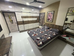 Room in 2 BHK Apartment at Byculla – for Sale