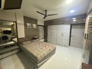 Bedroom in 2 BHK Apartment at Byculla – for Sale