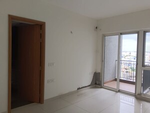 Room in 4 BHK Apartment at SNN Clermont, Hebbal – for Sale