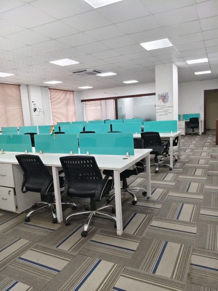 Team Area, sector 63 Commercial Office Space 2100 Sq.Ft. In Sector 63 Noida 10712857