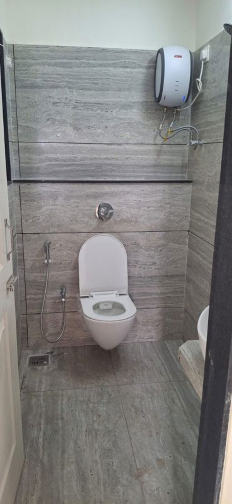 Bathroom, shreeji-bkc-crown 1 Bedroom 445 Sq.Ft. Apartment In Kurla West Mumbai 10712874