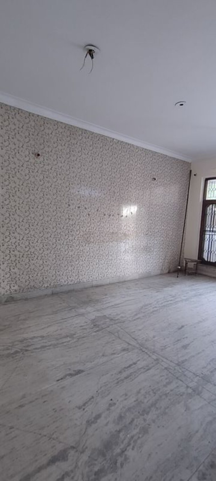 Room, sector 85 3 Bedroom 180 Sq.Yd. Builder Floor In Sector 85 Faridabad 10712877