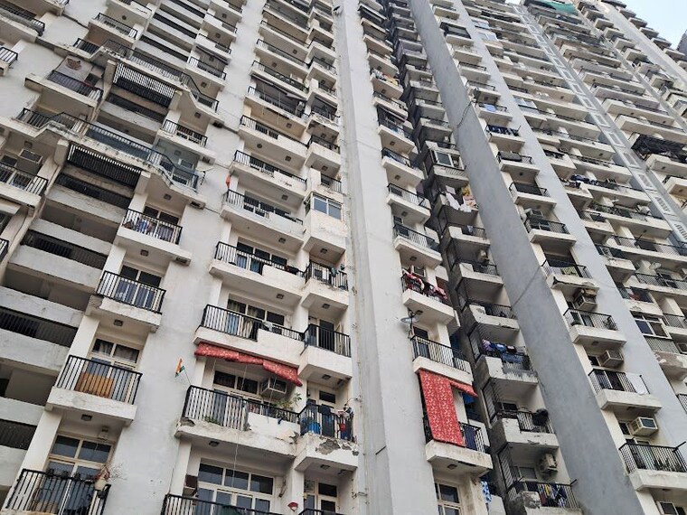 Exterior View, amrapali-platinum 3 Bedroom 1775 Sq.Ft. Apartment In Sector 119 Noida 10704832