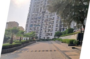 3 BHK Apartment – Exterior View View at Amrapali Platinum, Sector 119 - for Sale