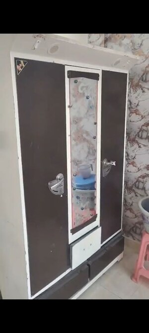 Furnished Amenities in 2 BHK Builder Floor at Govindpuri – for Rent