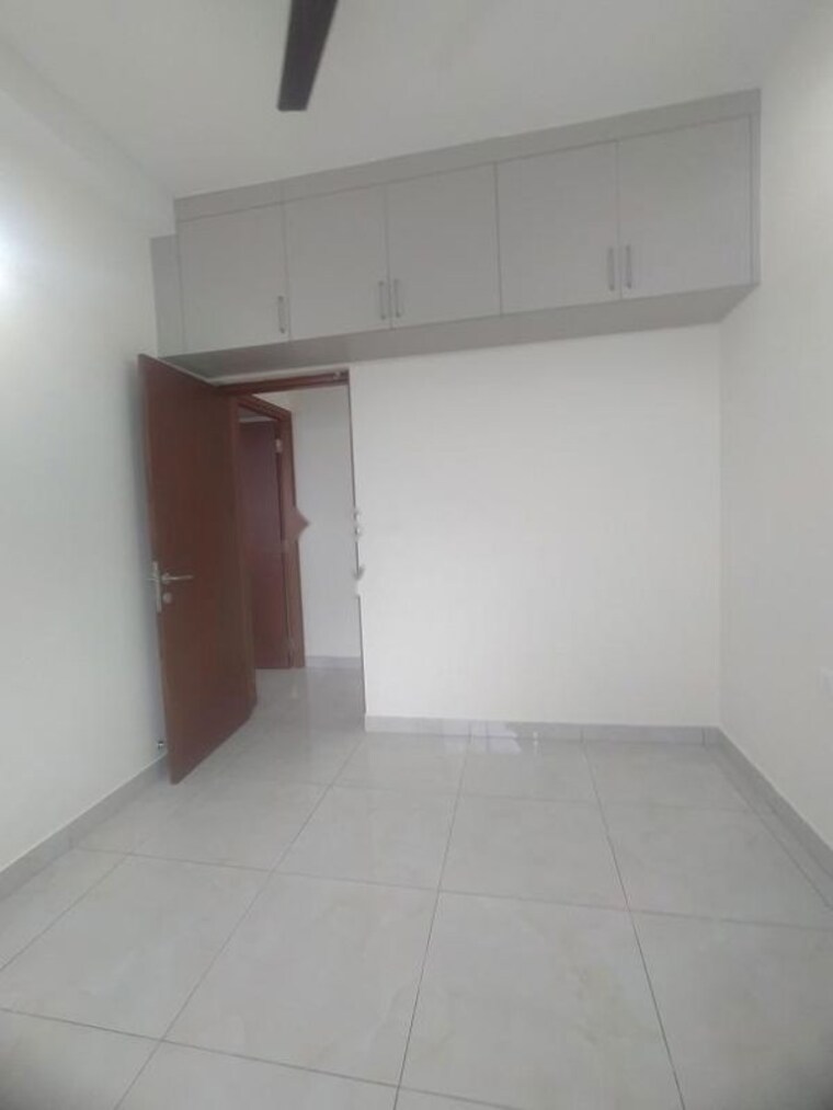Room, provident-capella 1 Bedroom 650 Sq.Ft. Apartment In Whitefield Bangalore 10712907