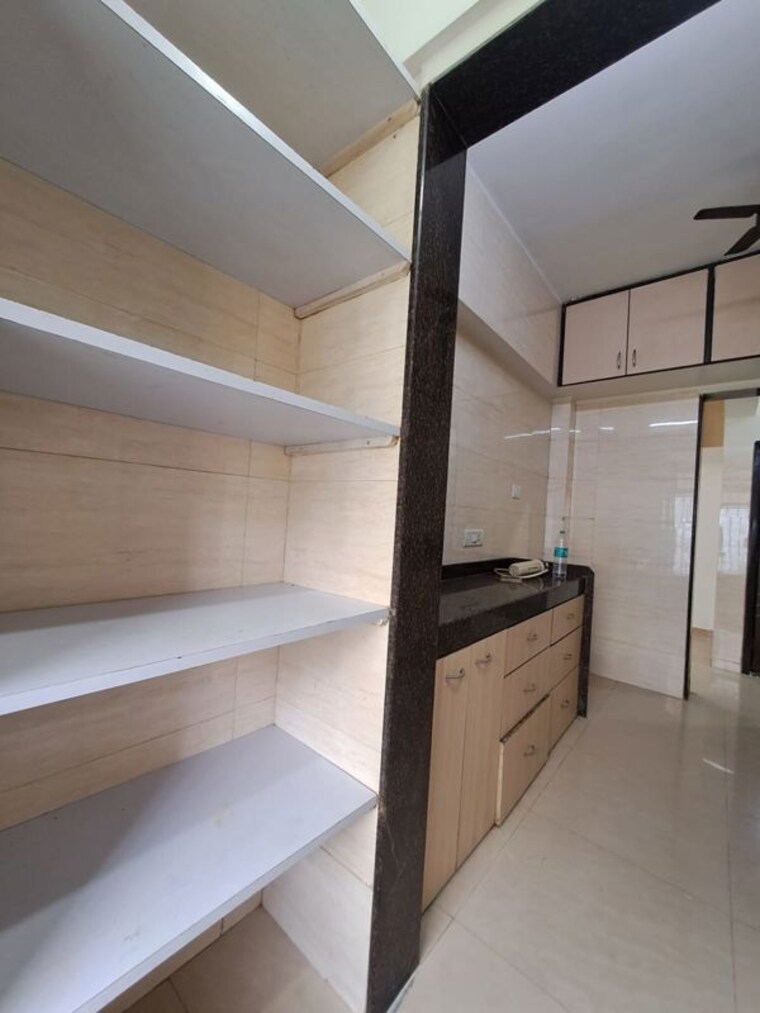 Kitchen, kabra-suburbina-apartments 2 Bedroom 900 Sq.Ft. Apartment In Goregaon West Mumbai 10712920