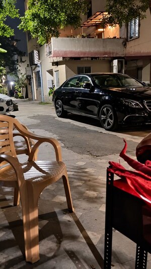 Parking in 4 BHK Apartment at Vasant Kunj – for Sale