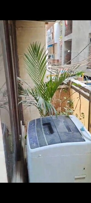 2 BHK Builder Floor For Sale in Mahavir Enclave 1