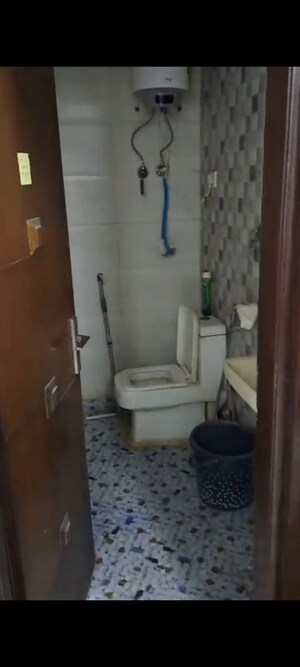 Bathroom in 2 BHK Builder Floor at Mahavir Enclave 1 – for Sale