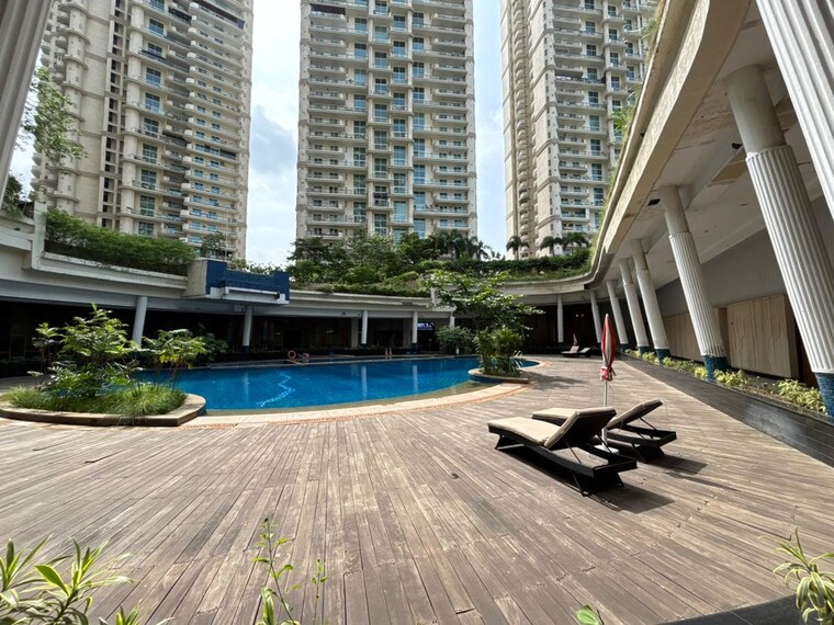 Balcony, mahagun-mezzaria 3 Bedroom 2500 Sq.Ft. Apartment In Sector 78 Noida 10712962