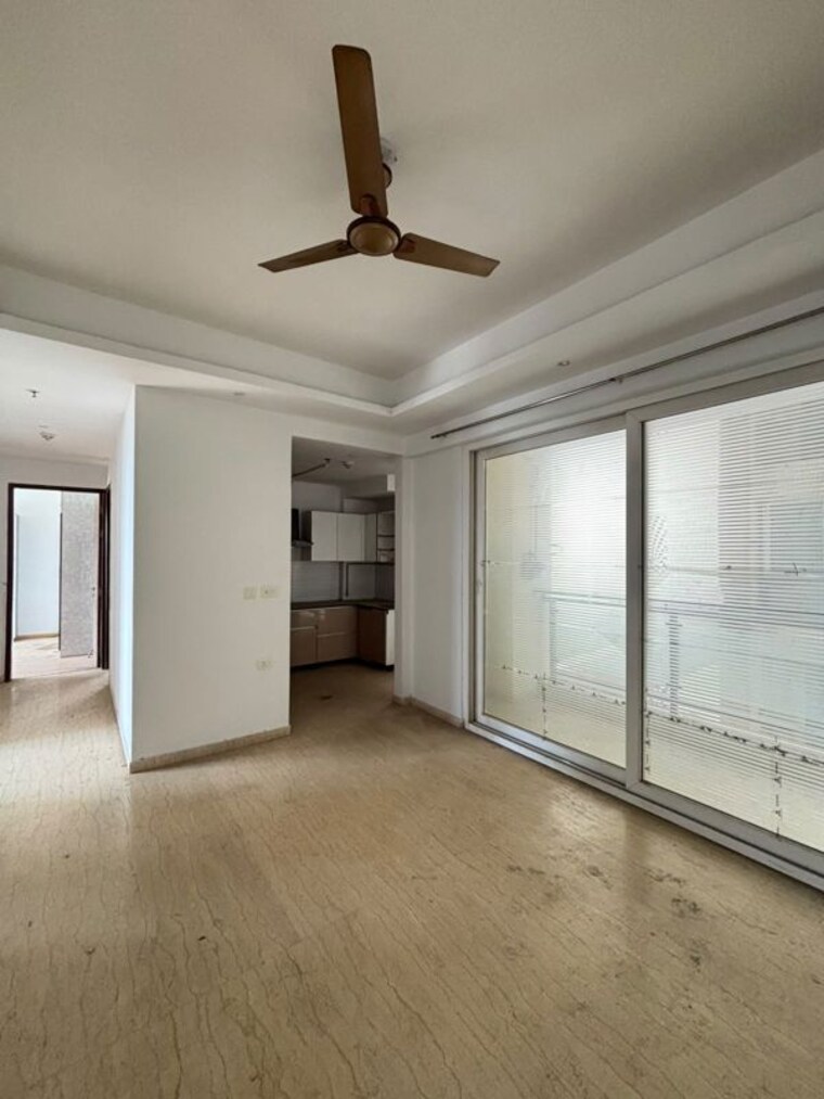 Room, mahagun-mezzaria 3 Bedroom 2500 Sq.Ft. Apartment In Sector 78 Noida 10712962