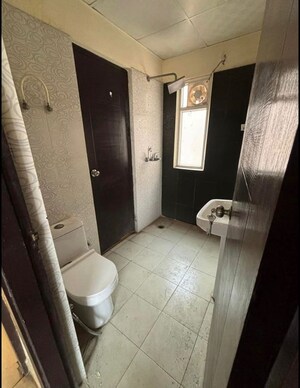 Bathroom in 4 BHK Villa at Godrej Golf Links Crest, Sector 27 Yamuna Expressway – for Rent