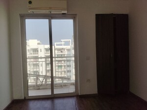 Room in 3 BHK Apartment at SS The Coralwood, Sector 84 – for Rent