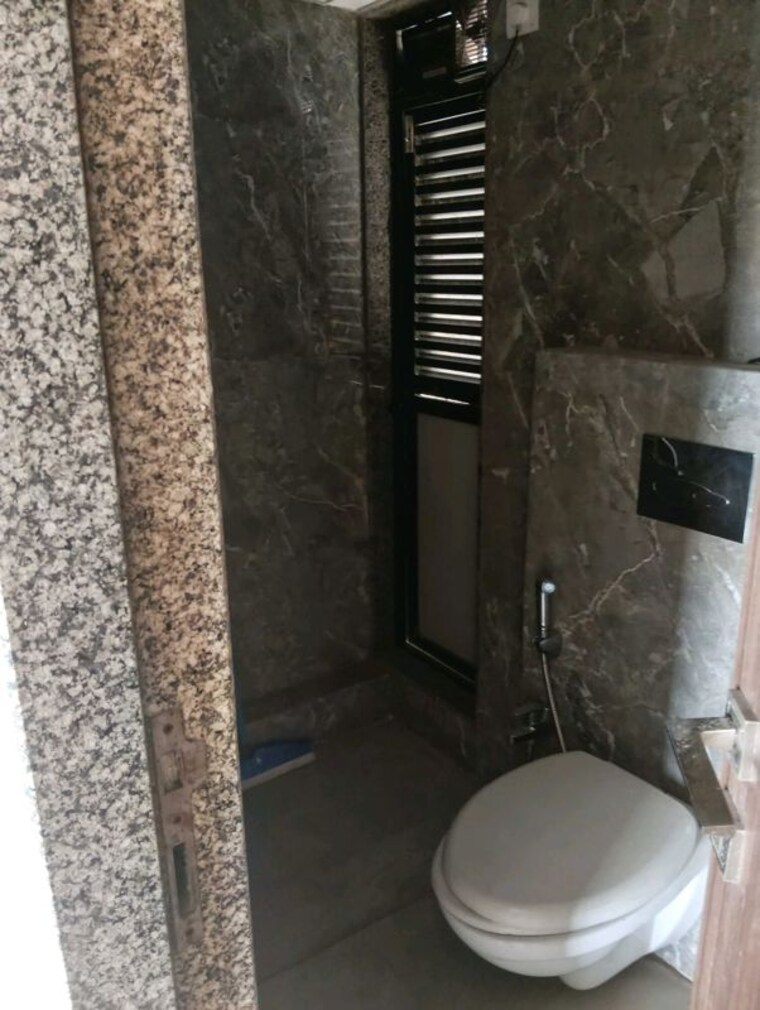 Bathroom, kanakia-spaces-zen-world 1 Bedroom 454 Sq.Ft. Apartment In Kanjurmarg East Mumbai 10712976