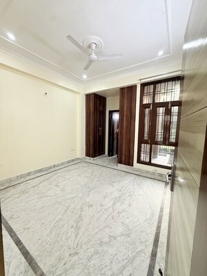Staircase in 2 BHK Builder Floor at RWA Apartments Sector 108, Sector 108 – for Rent