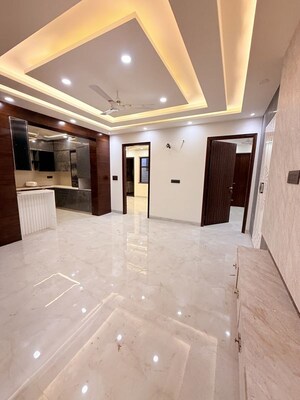 Kitchen in 3 BHK Builder Floor at Sector 100 – for Rent
