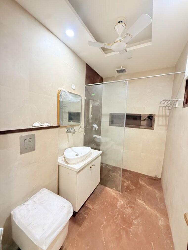 Team Area, sector 100 3 Bedroom 2152 Sq.Ft. Builder Floor In Sector 100 Noida 10712953