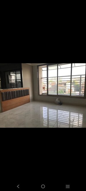 Room in 2 BHK Apartment at Shakti 140, Thaltej – for Rent
