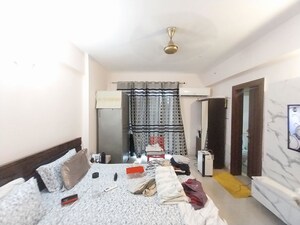 Living Room in 4 BHK Builder Floor at Sector 23 – for Rent