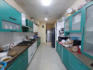 Building Lobby in 4 BHK Builder Floor at Sector 23 – for Rent