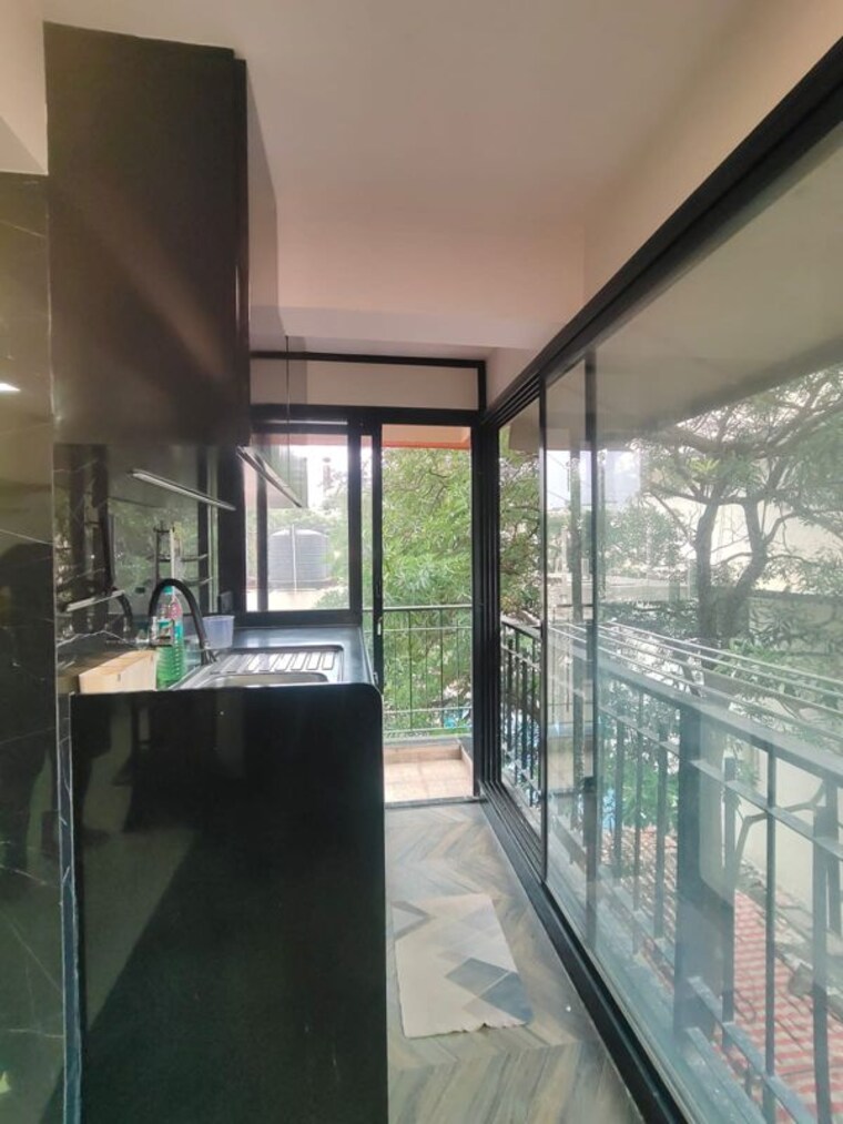 Balcony, diamond-garden 3 Bedroom 1400 Sq.Ft. Apartment In Chembur Mumbai 10712684
