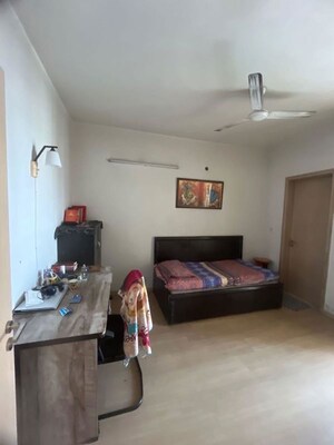 Living Room in 3 BHK Builder Floor at Sector 22 – for Rent