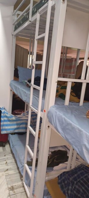 Room in  Pg at Kalyan – for Rent