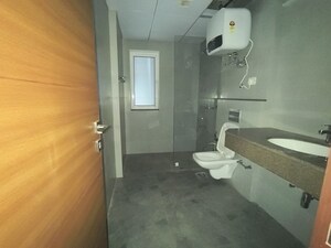 Bathroom in 3 BHK Apartment at Pareena The Elite Residences, Sector 99 – for Rent