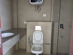 Bathroom in 3 BHK Apartment at Pareena The Elite Residences, Sector 99 – for Rent