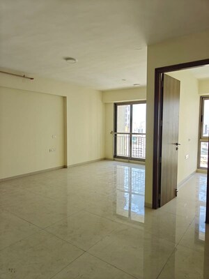 Room in 2 BHK Apartment at Sona Asteria Heights, Prabhadevi – for Sale