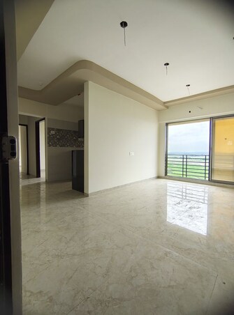 2 BHK Apartment For Rent in Real Emporium in Vasai East, Palghar