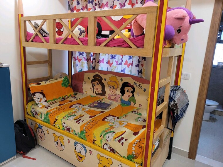 Bedroom, sector 23a 4 Bedroom 2200 Sq.Ft. Builder Floor In Sector 23a Gurgaon 10713087