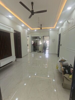 3 BHK Apartment For Sale in Apex Anuradha Apartments, Paschim Vihar