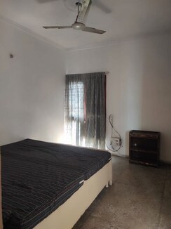 2 BHK Apartment For Rent in Sector 4