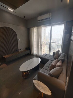 Team Area in 1 BHK Apartment at Shanti Tower Prabhadevi, Prabhadevi – for Sale