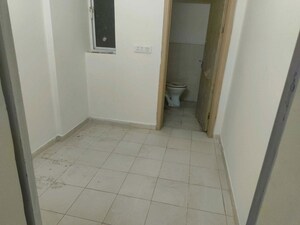 Bathroom in 3 BHK Builder Floor at Sector 21 – for Rent