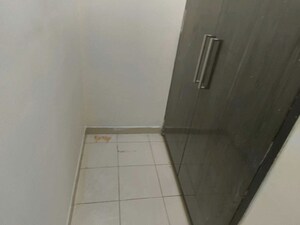 Furnished Amenities in 3 BHK Builder Floor at Sector 21 – for Rent