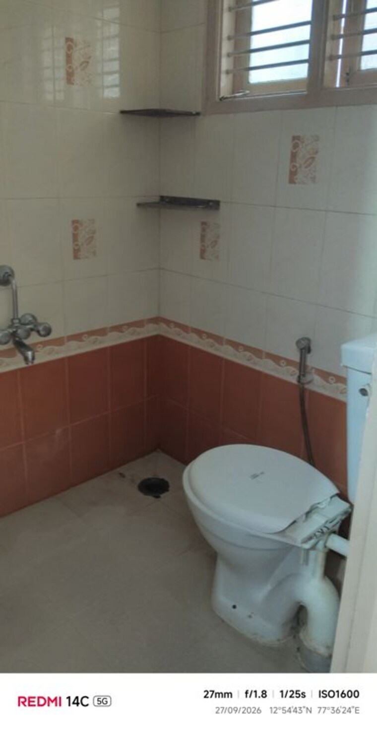 Bathroom, btm layout stage 2 1 RK 200 Sq.Ft. Independent House In Btm Layout Stage 2 Bangalore 10713096