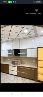 3 BHK 200  Builder Floor in Sector 16