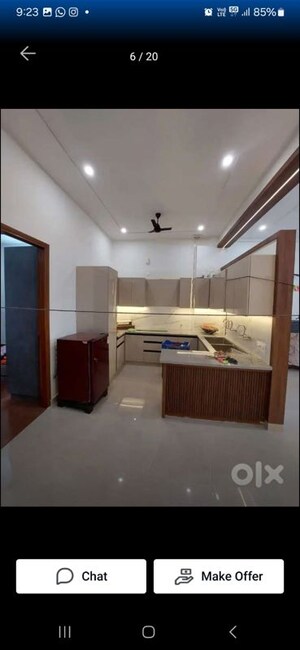 Bedroom in 4 BHK Apartment at Sector 14 – for Rent