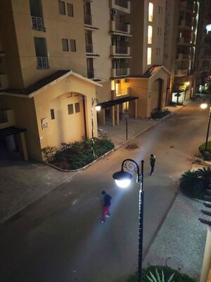 Living Room in 4 BHK Apartment at Emaar Palm Hills, Sector 77 – for Sale