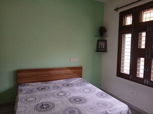 Bedroom in 2 BHK Apartment at Sector 13 – for Rent