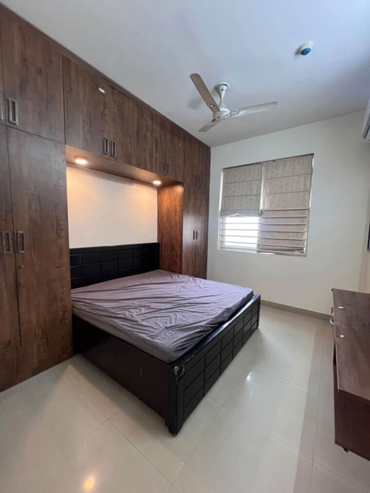 Bedroom, vatika-sovereign-park 4 Bedroom 3235 Sq.Ft. Apartment In Sector 99 Gurgaon 10713152