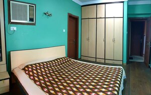 Bedroom in 2 BHK Apartment at Chintan CHS, Goregaon East – for Rent