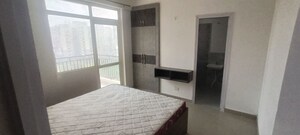 Room in 2 BHK Apartment at Suncity Avenue 76, Sector 76 – for Sale