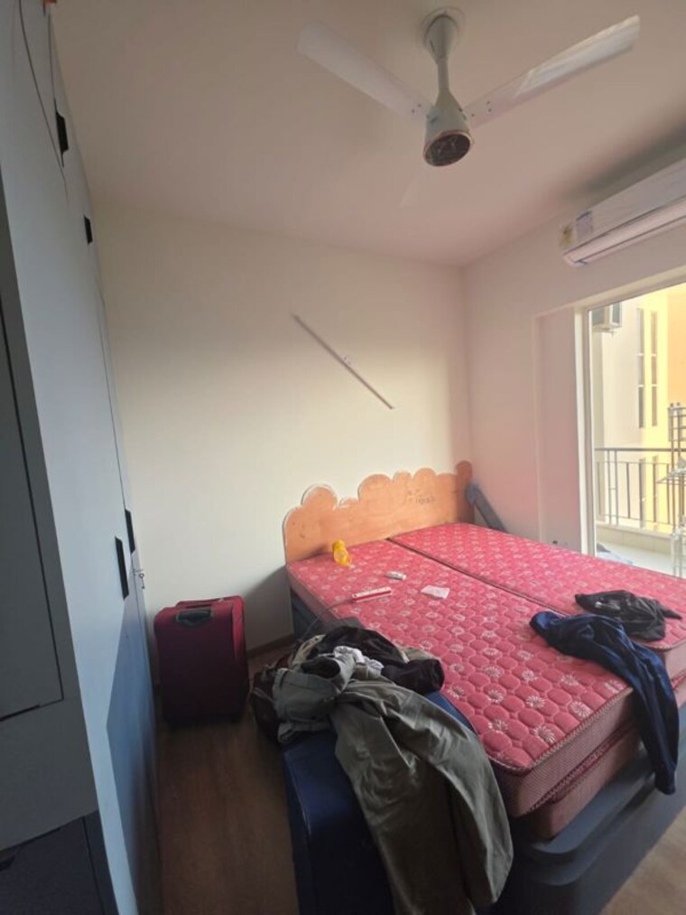 Bedroom, sector 33 2 Bedroom 1385 Sq.Ft. Apartment In Sector 33 Gurgaon 10705370