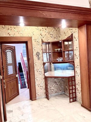 Furnished Amenities in 3 BHK Penthouse at Sanewadi – for Rent